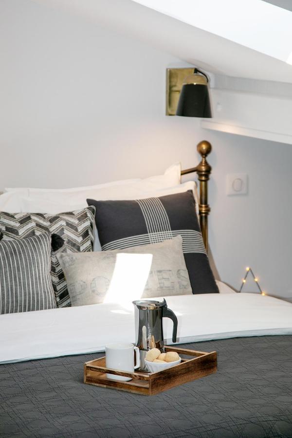 Ferienwohnung COCOON LOFT - MAGNIFIQUE LOFT SOUS TOIT, REFAIT A NEUF, VUES SPLENDIDES, CLIM, WIFi Nizza Exterior foto